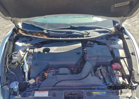 2018 Nissan Altima 2.5 из США, поврежденный, VIN 1N4AL3AP8JC204981